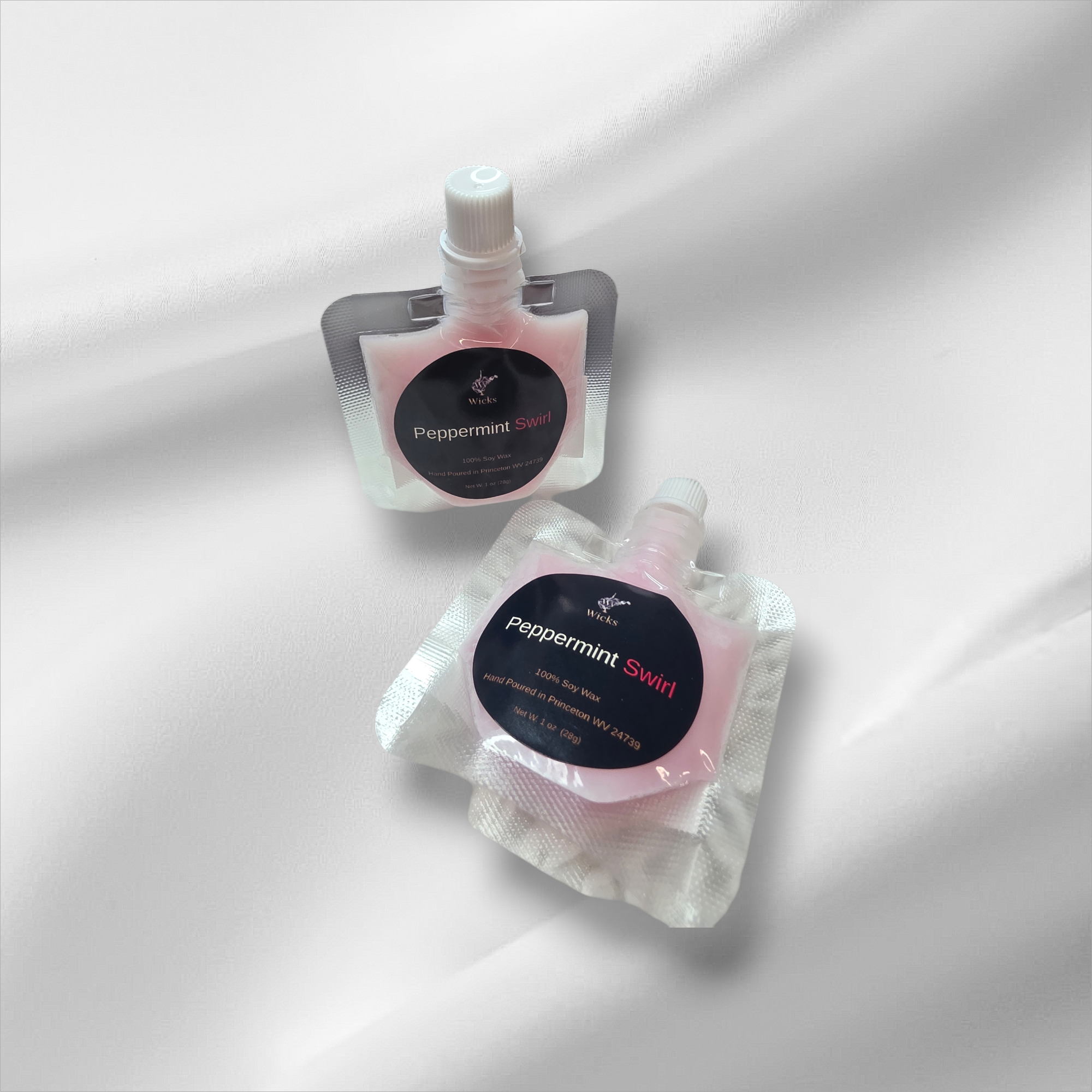 Peppermint Swirl 1oz Squeezable Wax Melt A